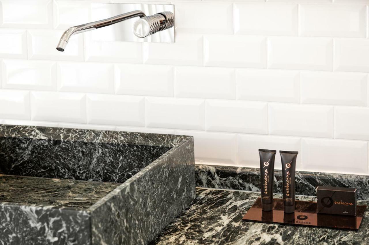 Athenian Foss Hotel Bagian luar foto